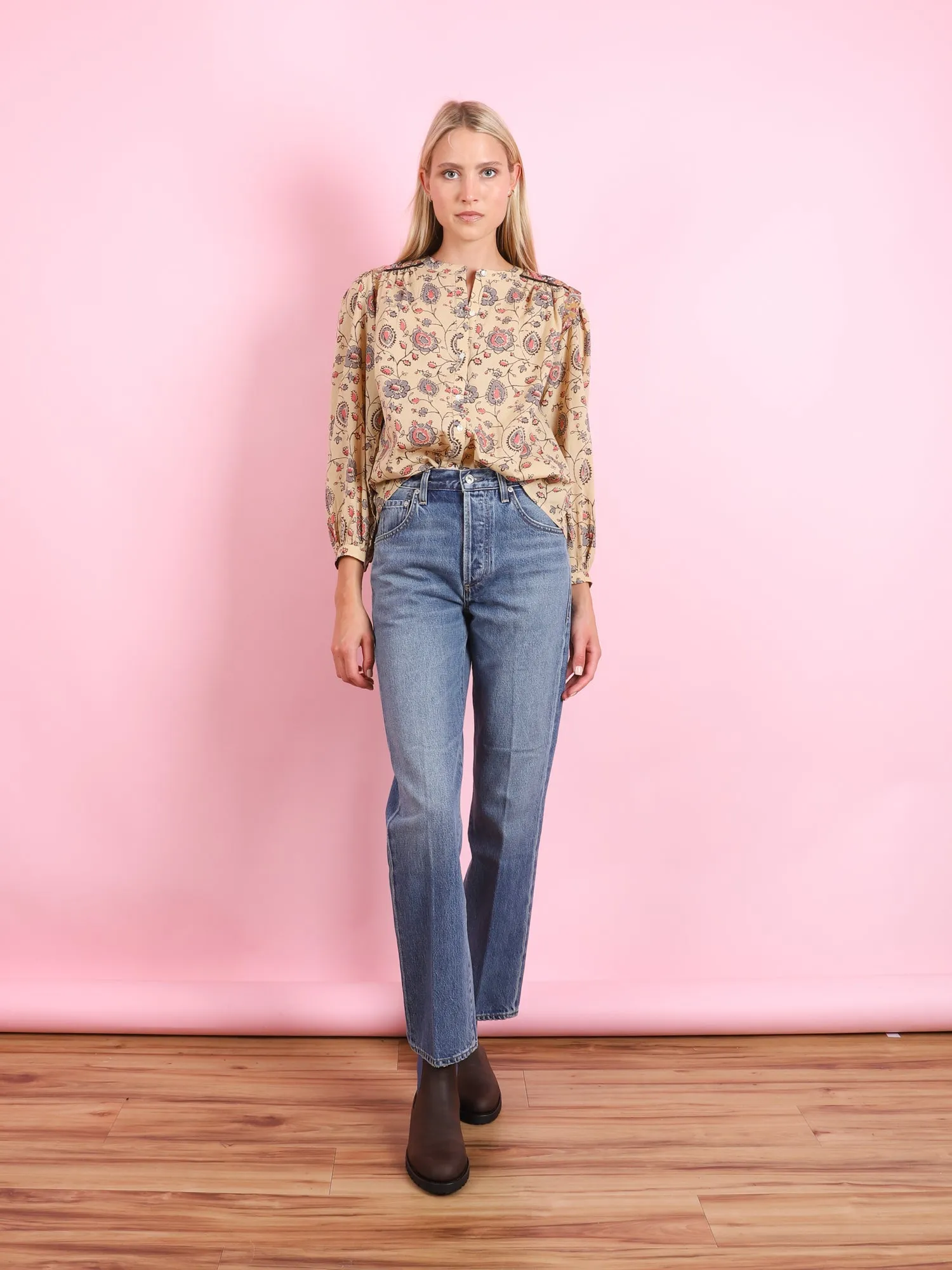 BARETTA JEAN IN BABYLON