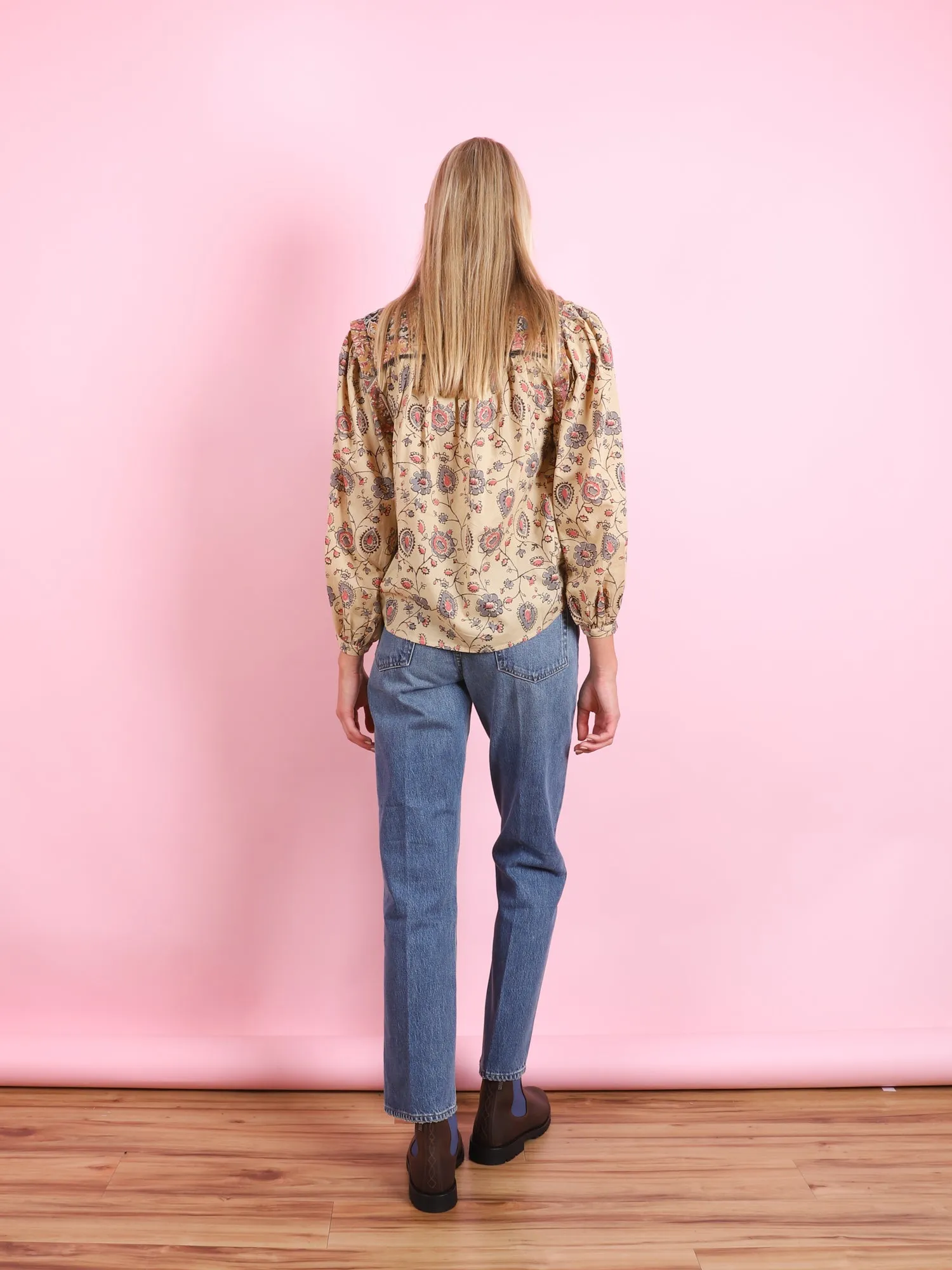 BARETTA JEAN IN BABYLON