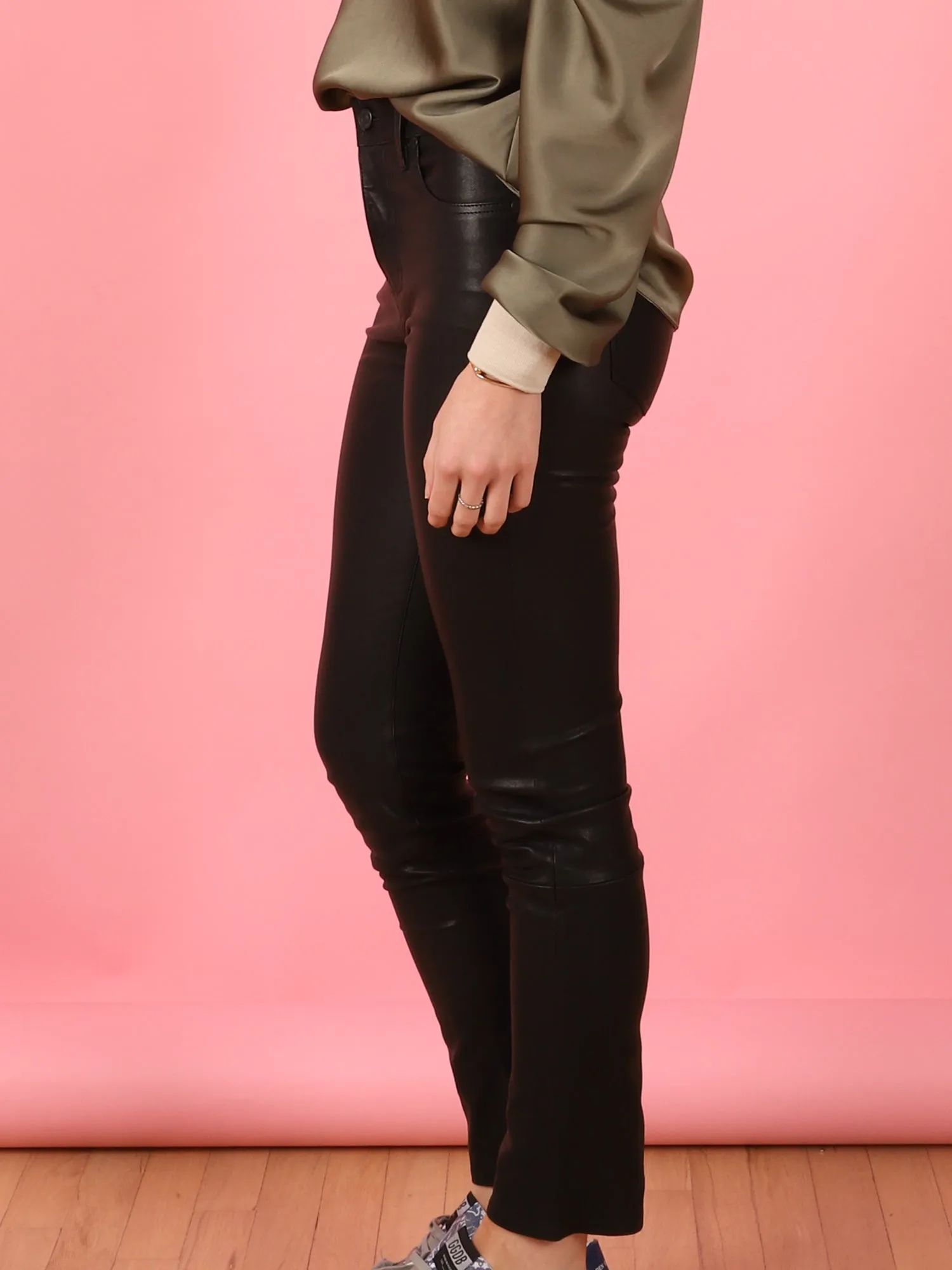 Black Leather Harlow Mid Slim