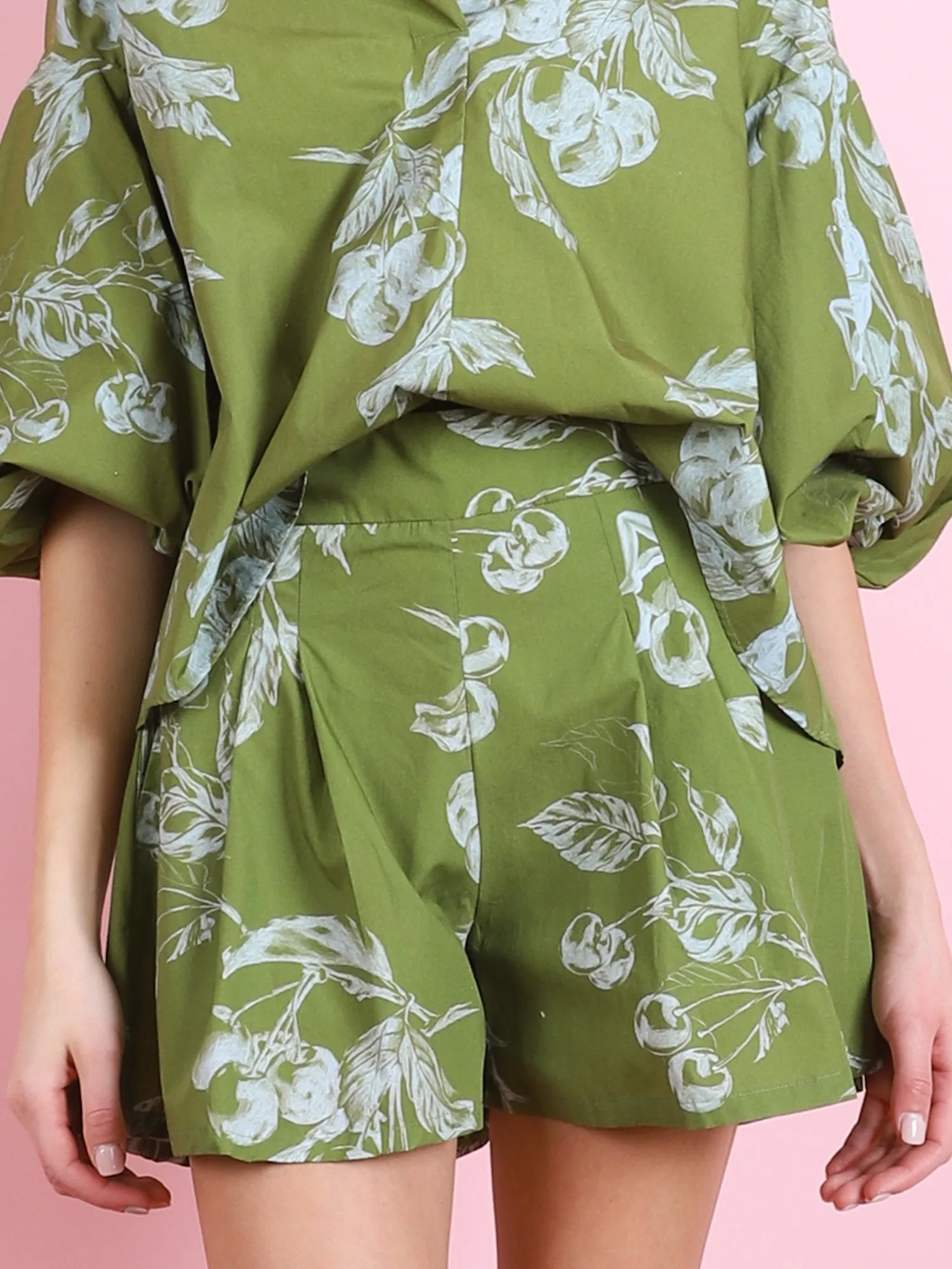 bow skirt