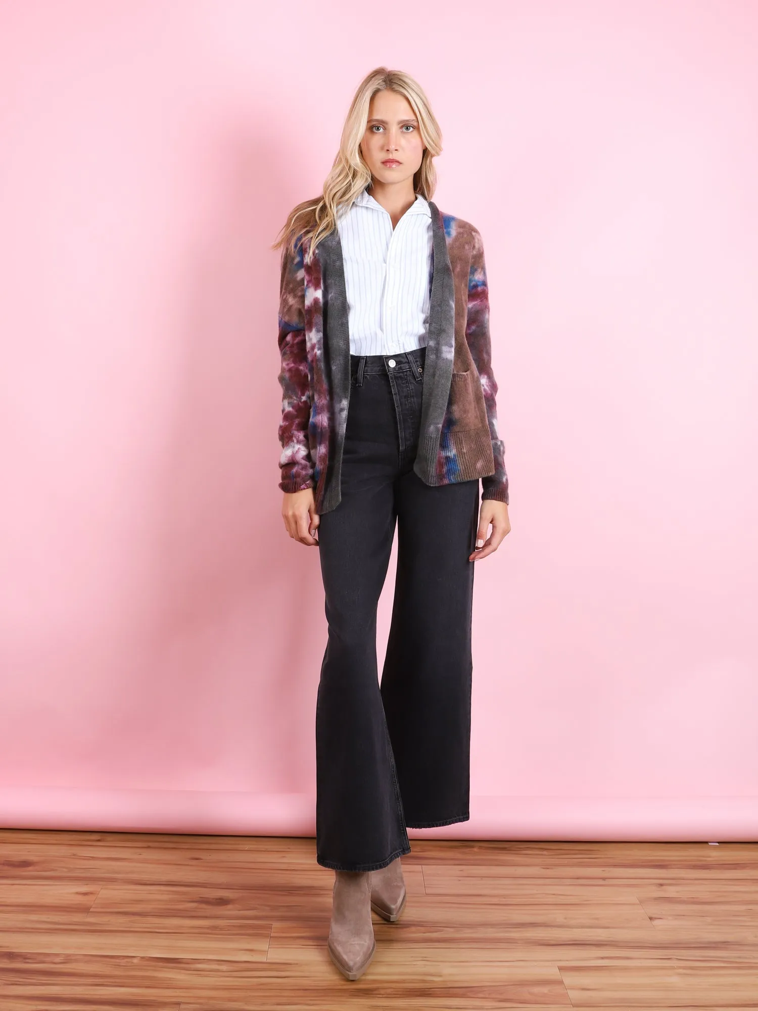 Dame Jean in Hitch