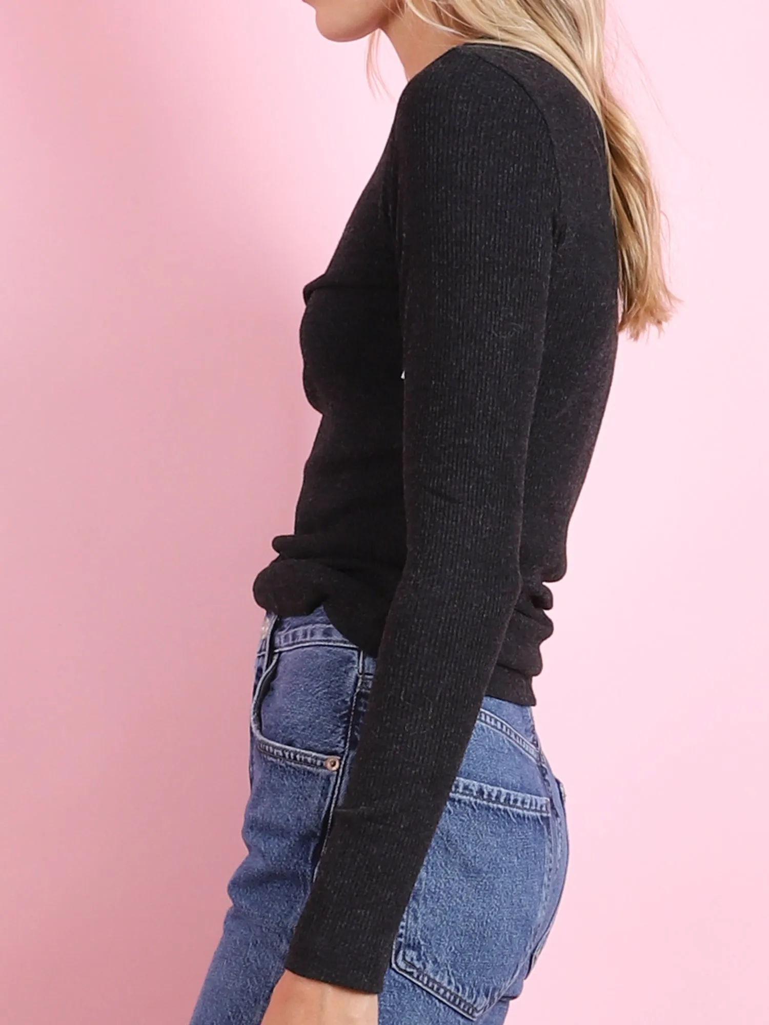 Delphi Slim Tee