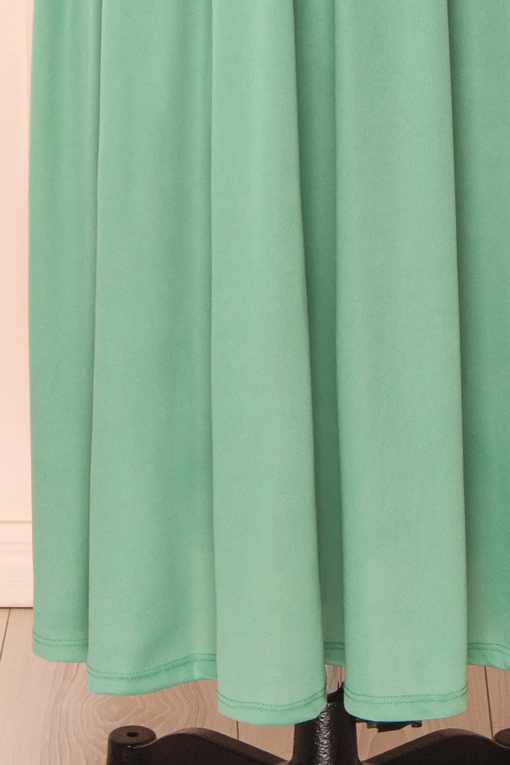 Dovie Mint | Midi Dress w/ Pleated Bodice
