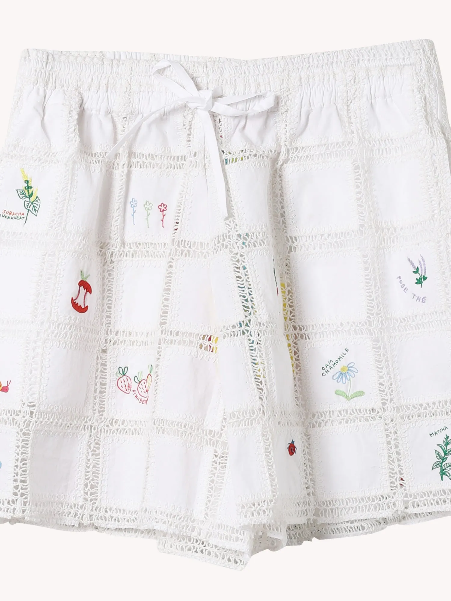 ELASTICATED SHORT WITH CROCHET GRID