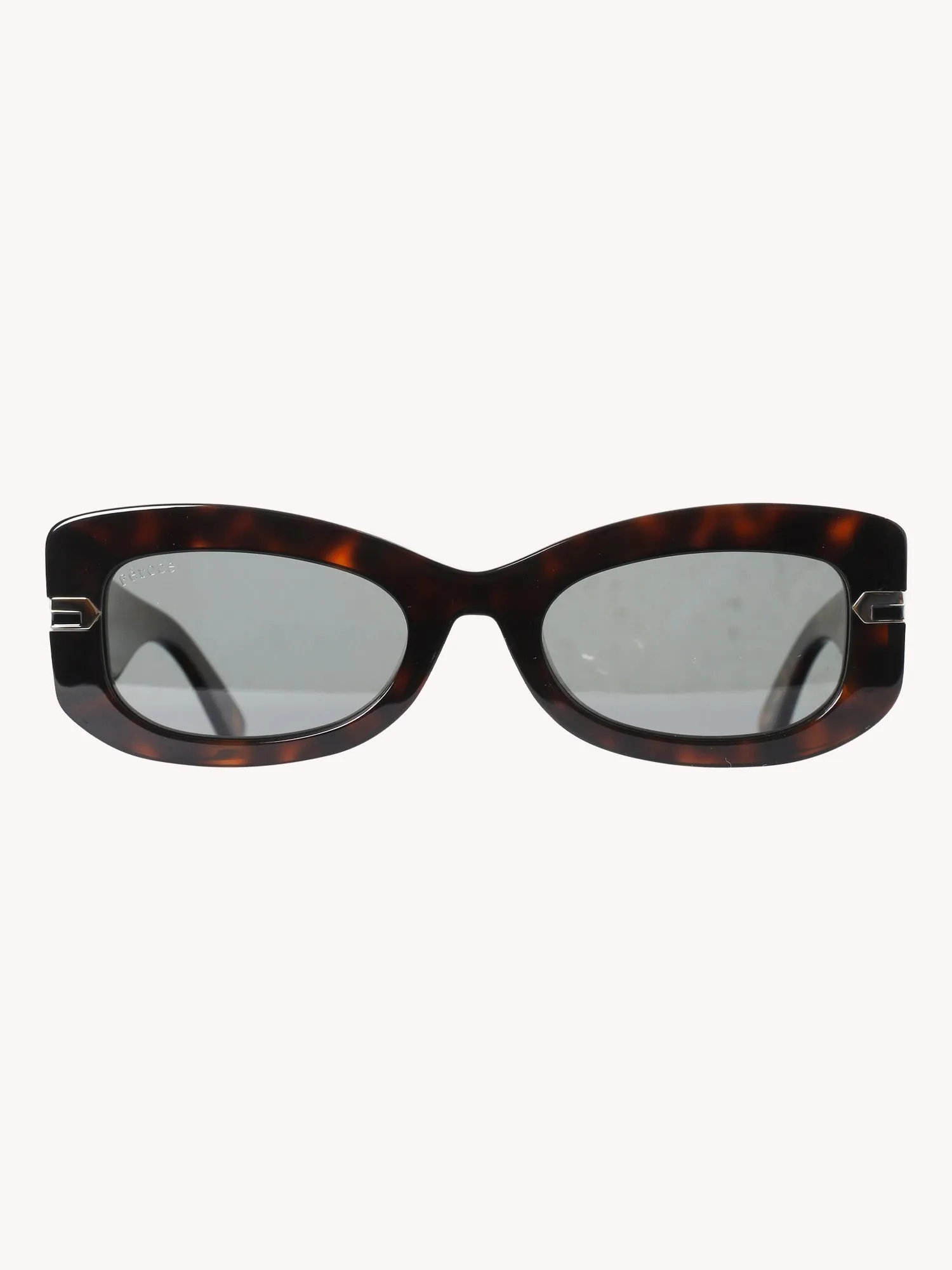 Kate Sunglasses in Classique