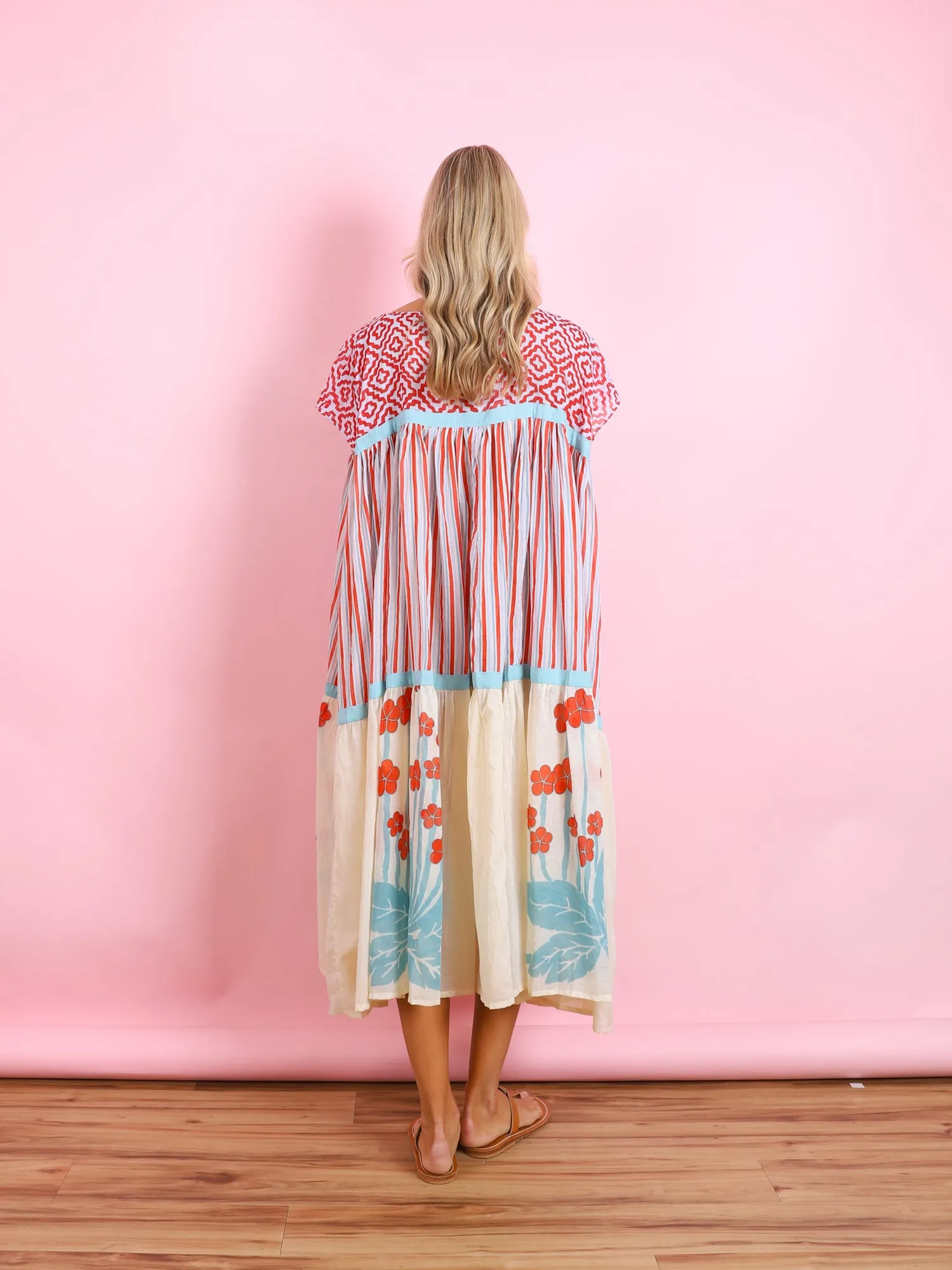 LONG WIND DRESS