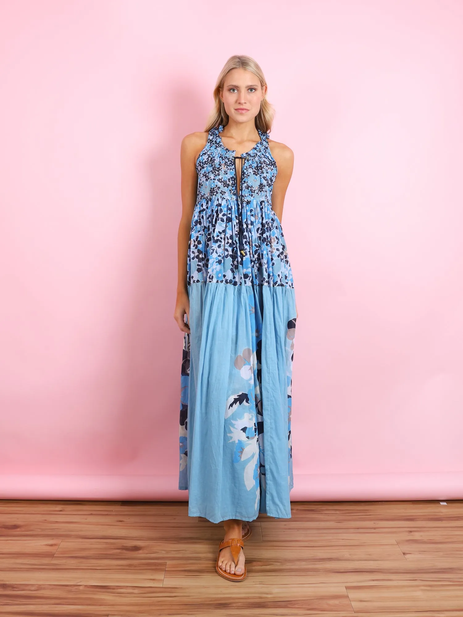 MAXI SLEEVELESS HIPPYDRESS