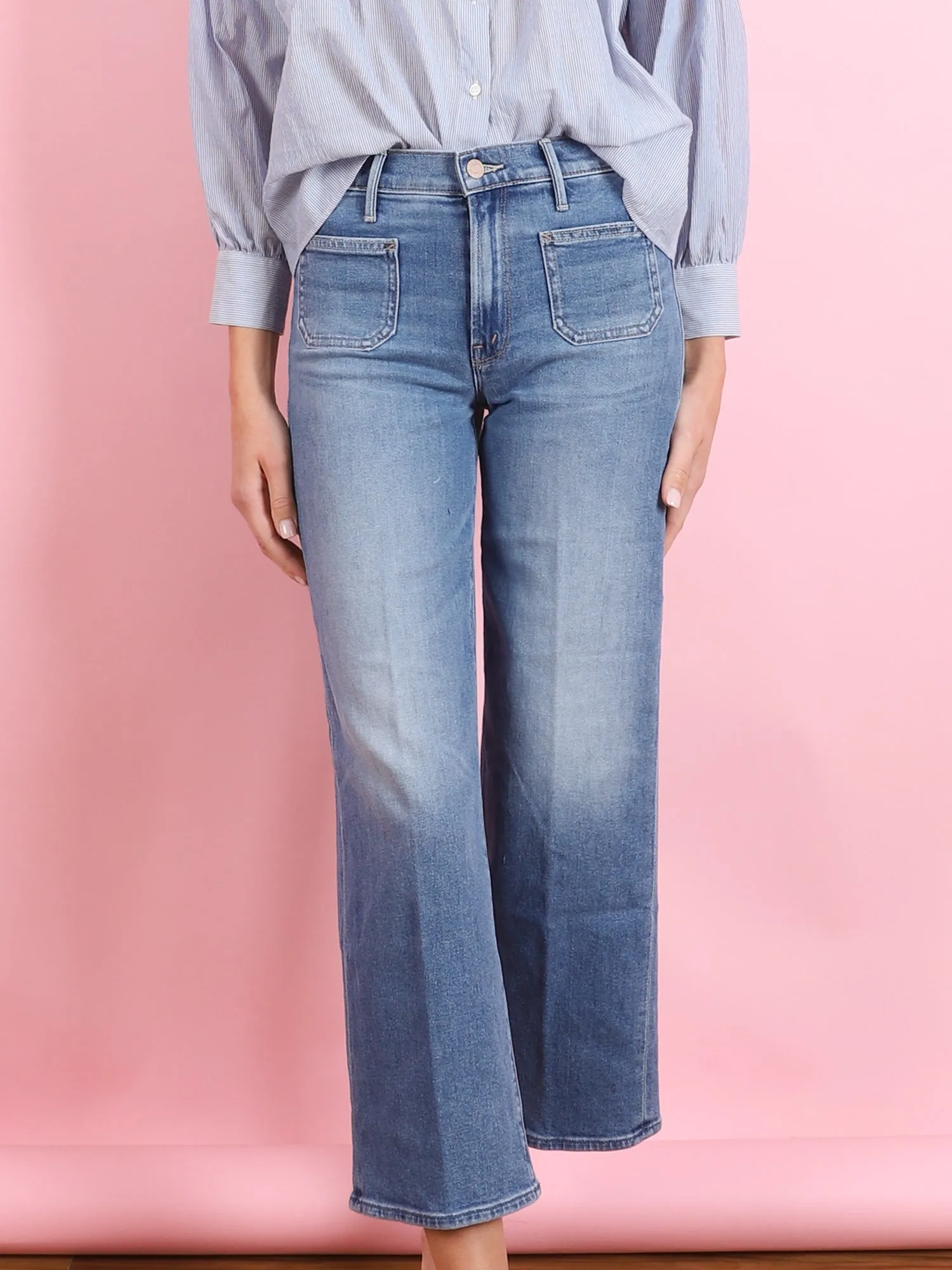 PATCH POCKET MID RISE MAVEN ANKLE JEAN IN AVANT GARDENER