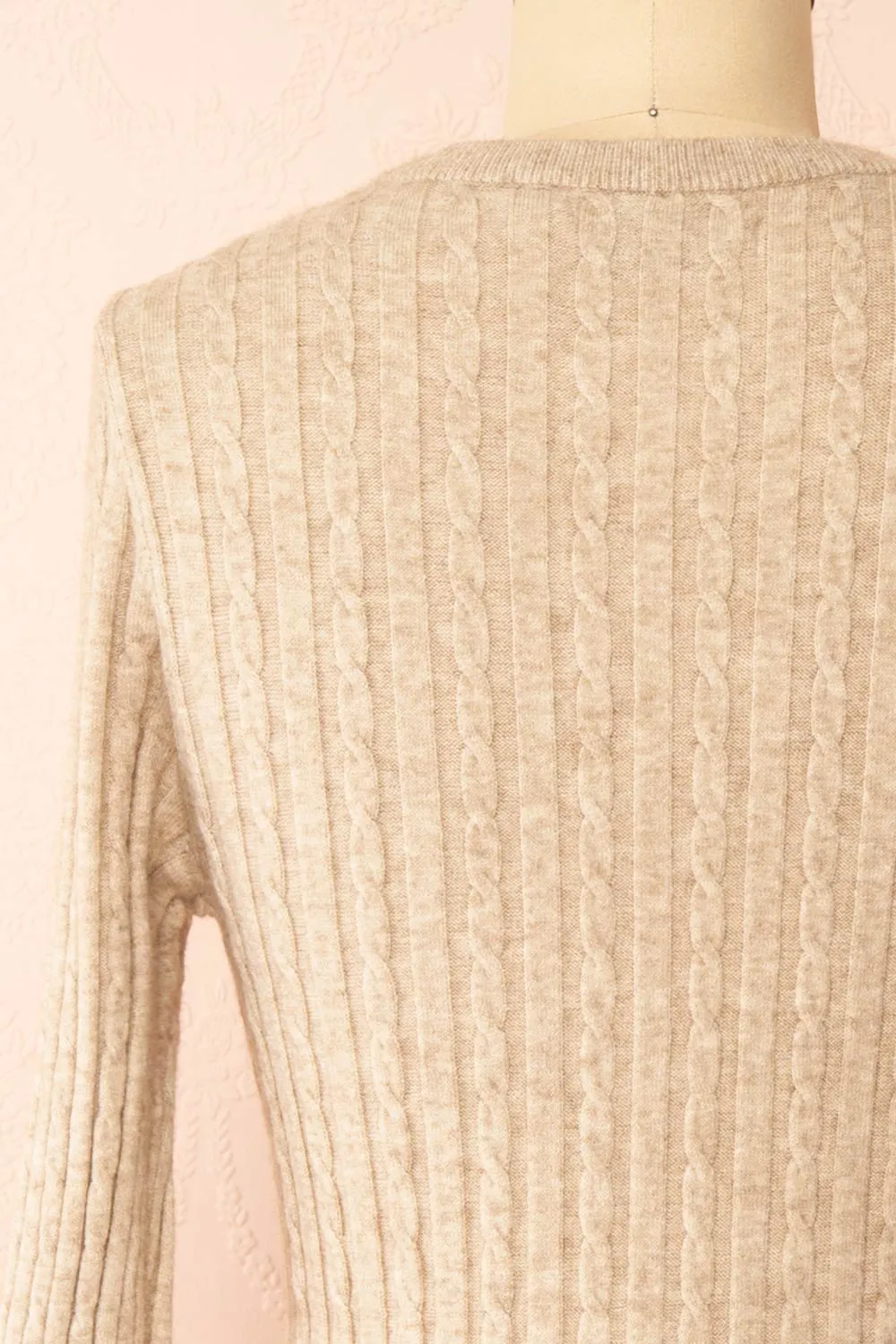 Pertina | Short Beige Knit Dress w/ Long Sleeves