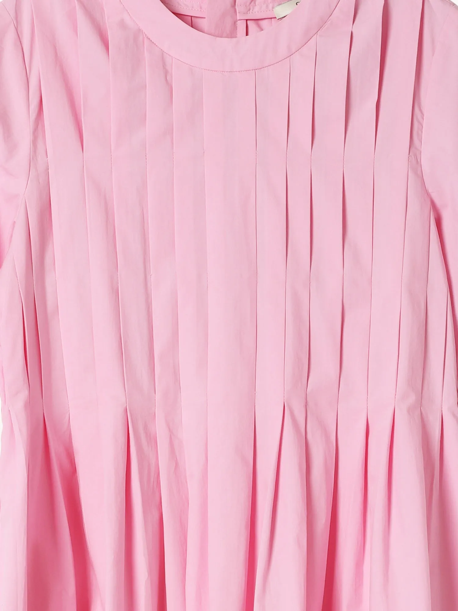 PLEATED SHORT SLEEVE DRESS