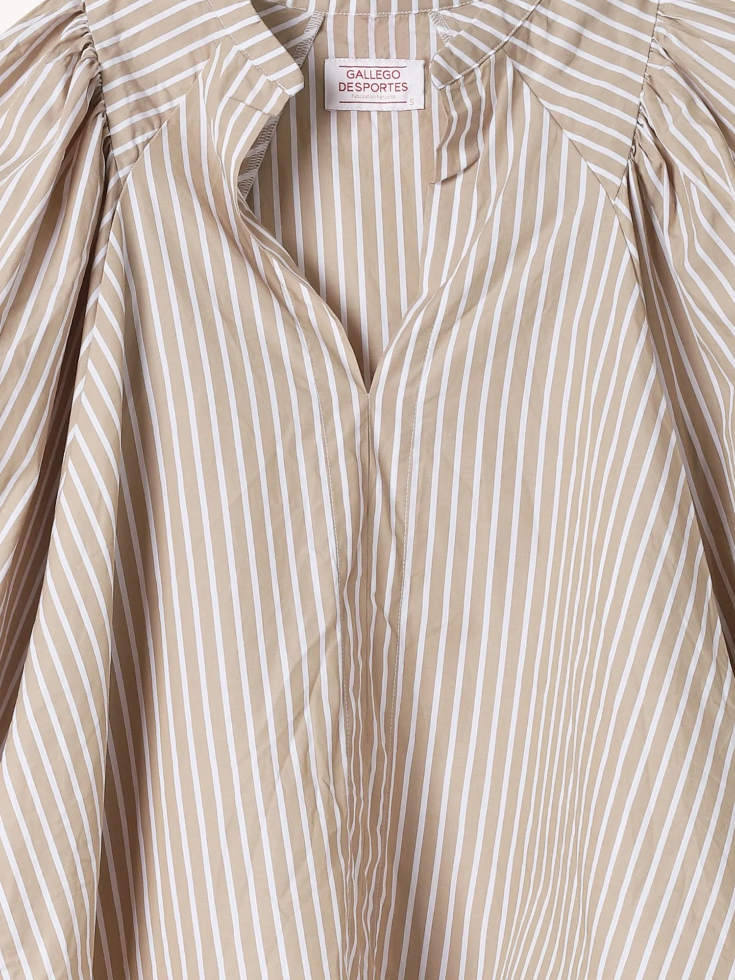 PUFF SLEEVE TOP