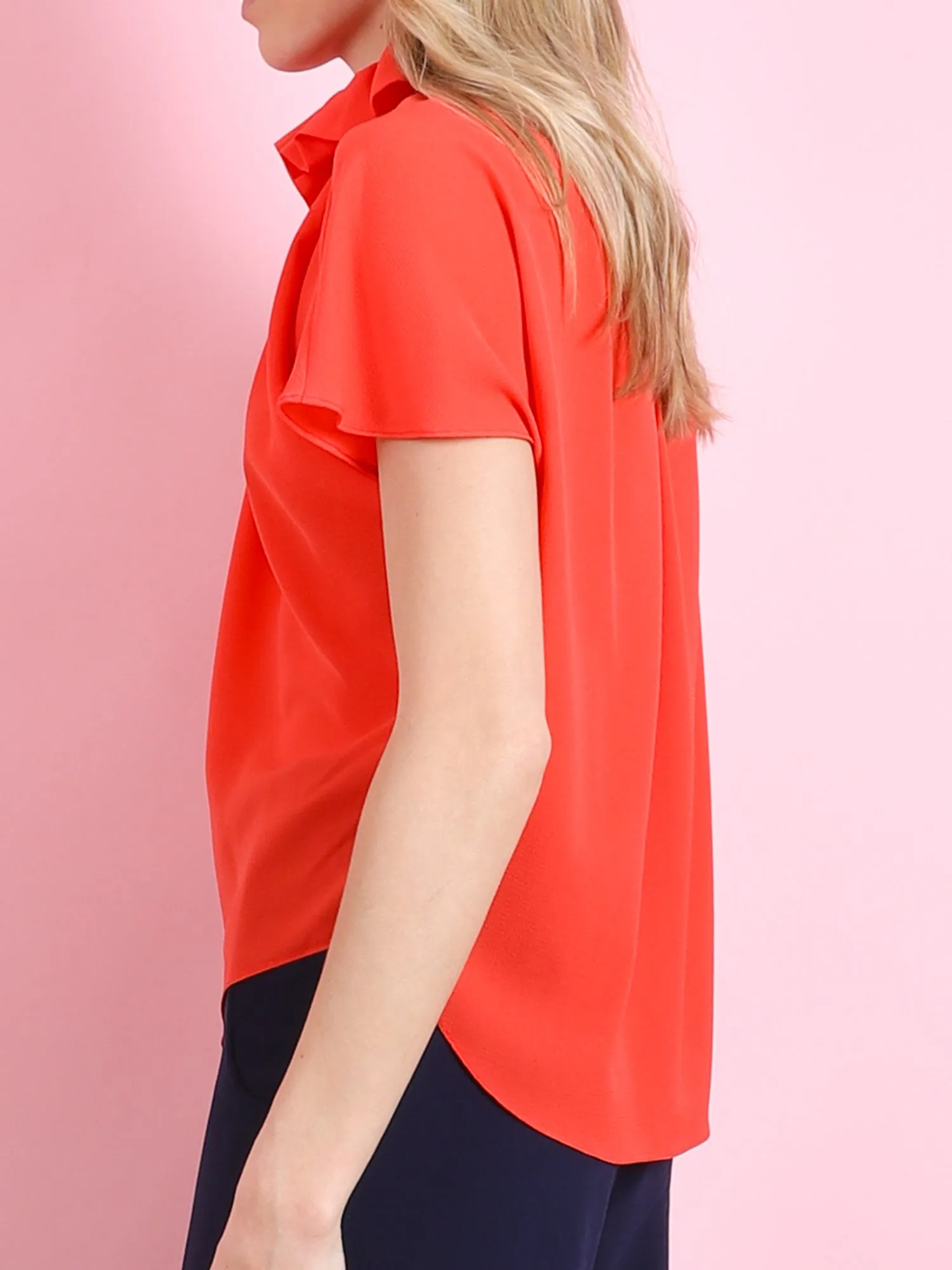 RUFFLED NECK BLOUSE