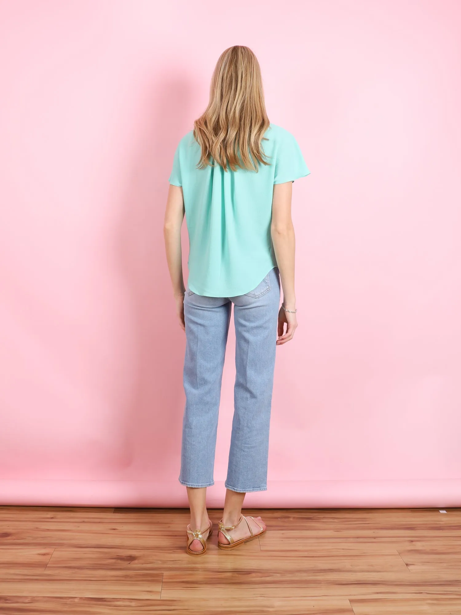 RUFFLED NECK BLOUSE
