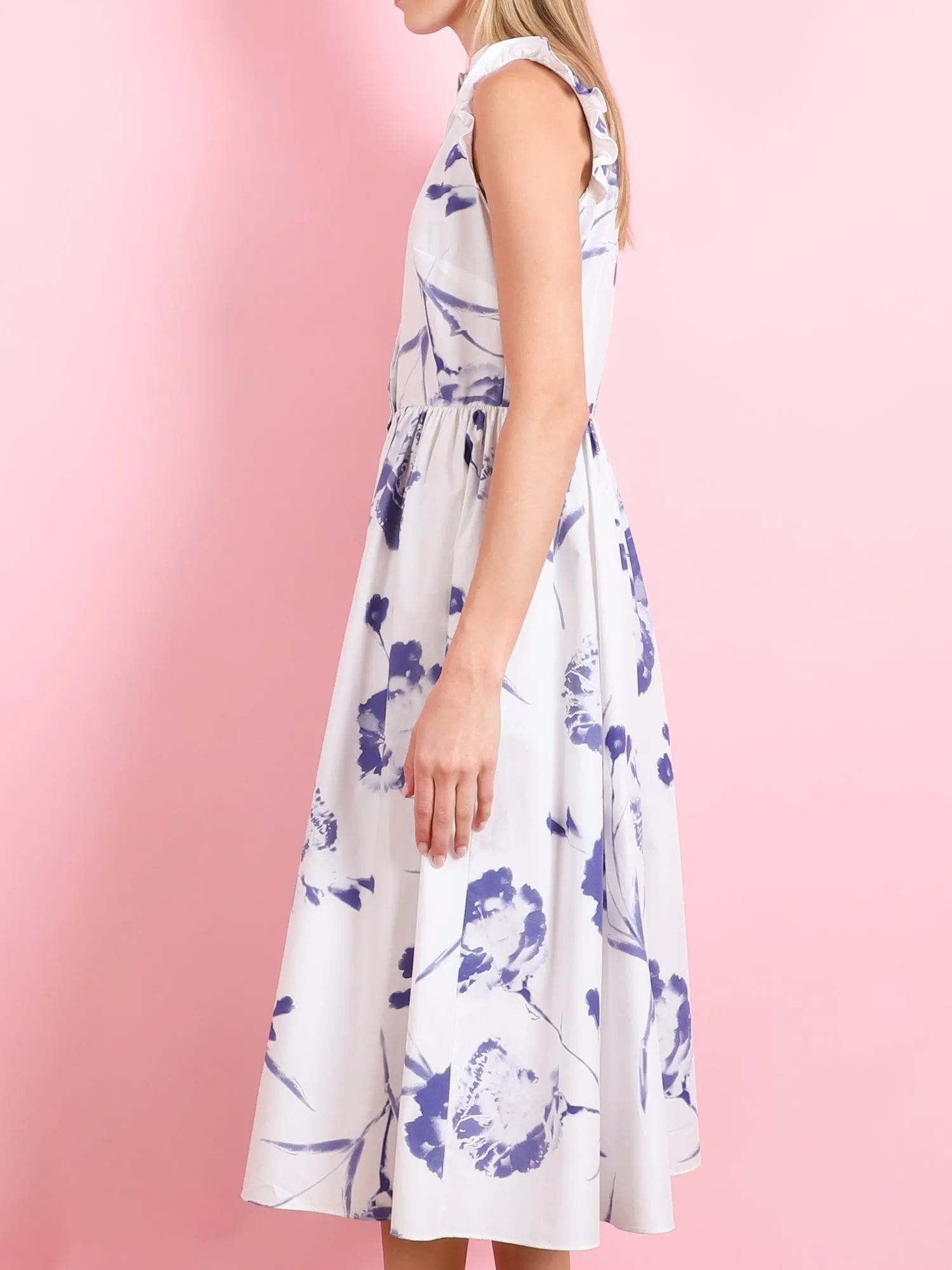 SLEEVELESS FLARED MIDI DRESS