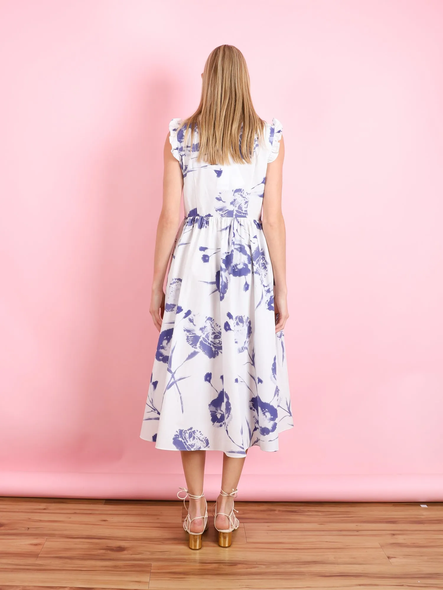 SLEEVELESS FLARED MIDI DRESS