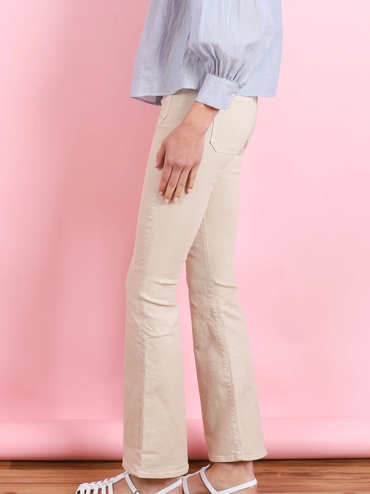 THE PATCH POCKET WEEKENDER JEAN IN WACKY KHAKI