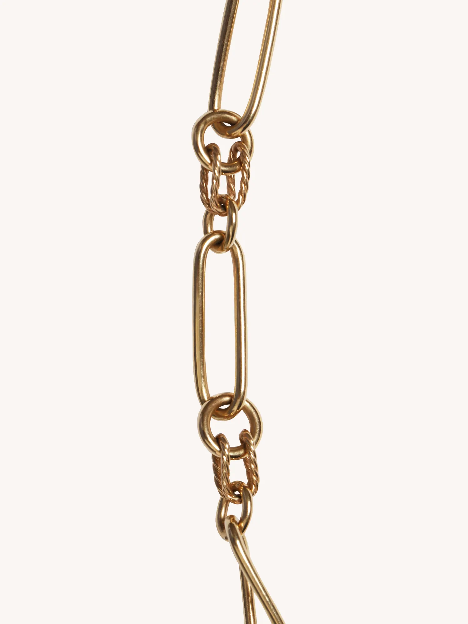 Twisted Chain Link Necklace