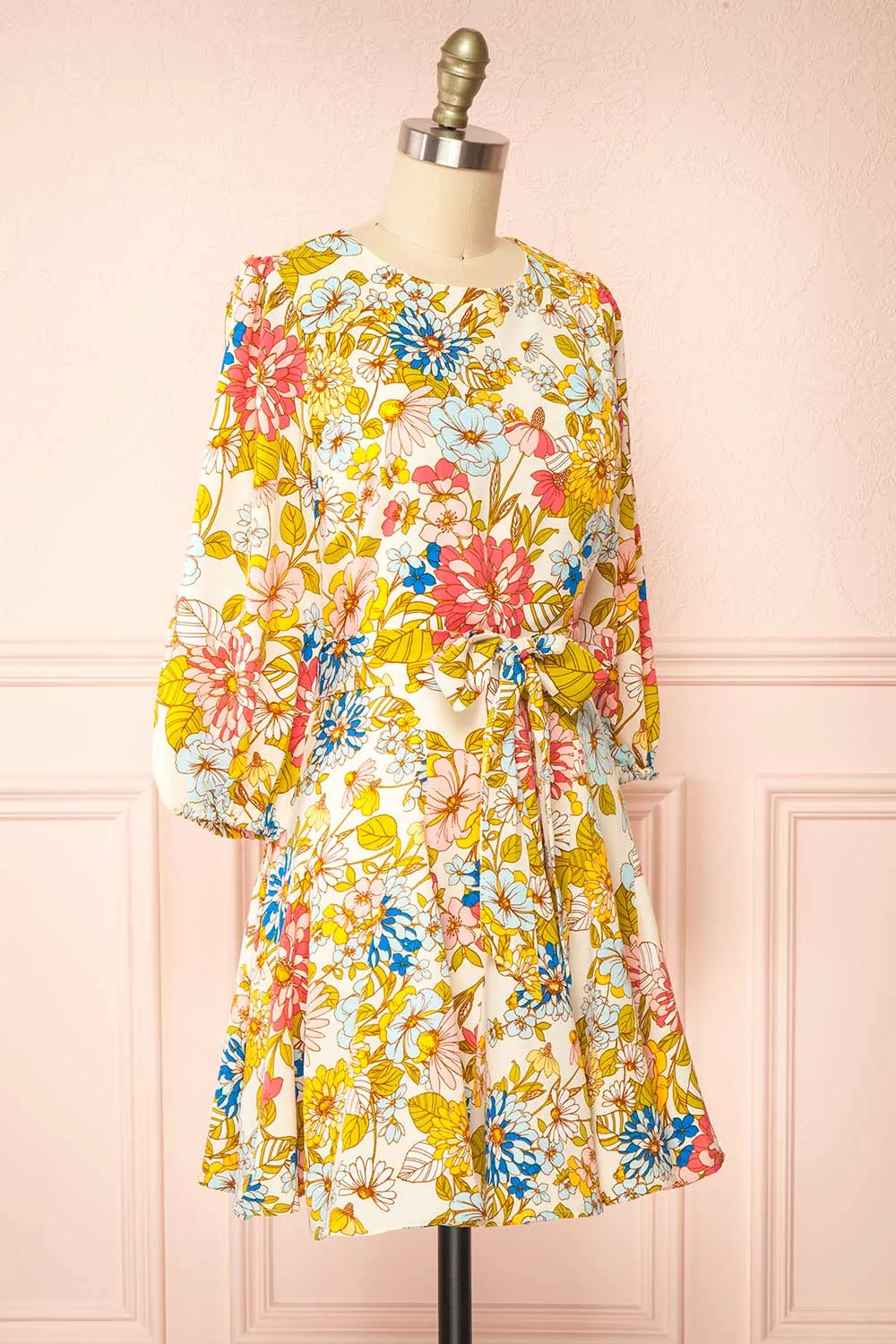 Zaira | Short Floral Dress w/ 3/4 Sleeves