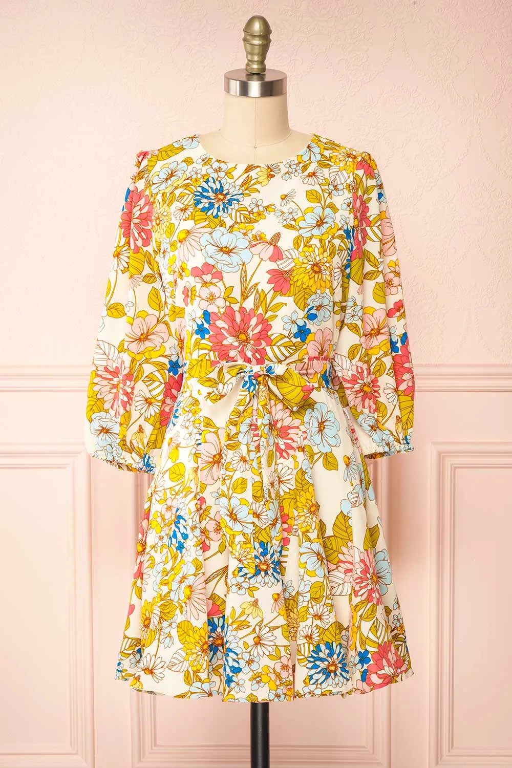 Zaira | Short Floral Dress w/ 3/4 Sleeves
